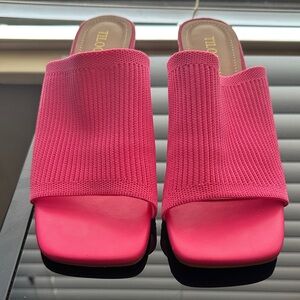 Pink Knit Slide Sandals - Women's Open-Toe Mules brand new